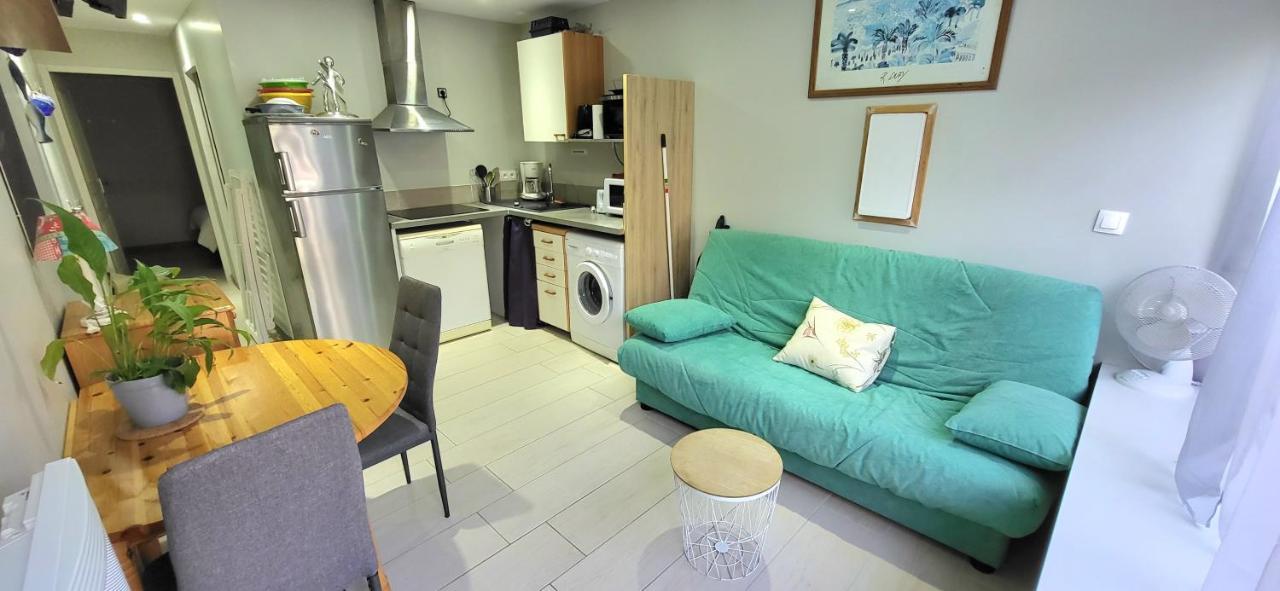 Residences Les Sansonnets "Appartements & Studios" Jonzac Extérieur photo