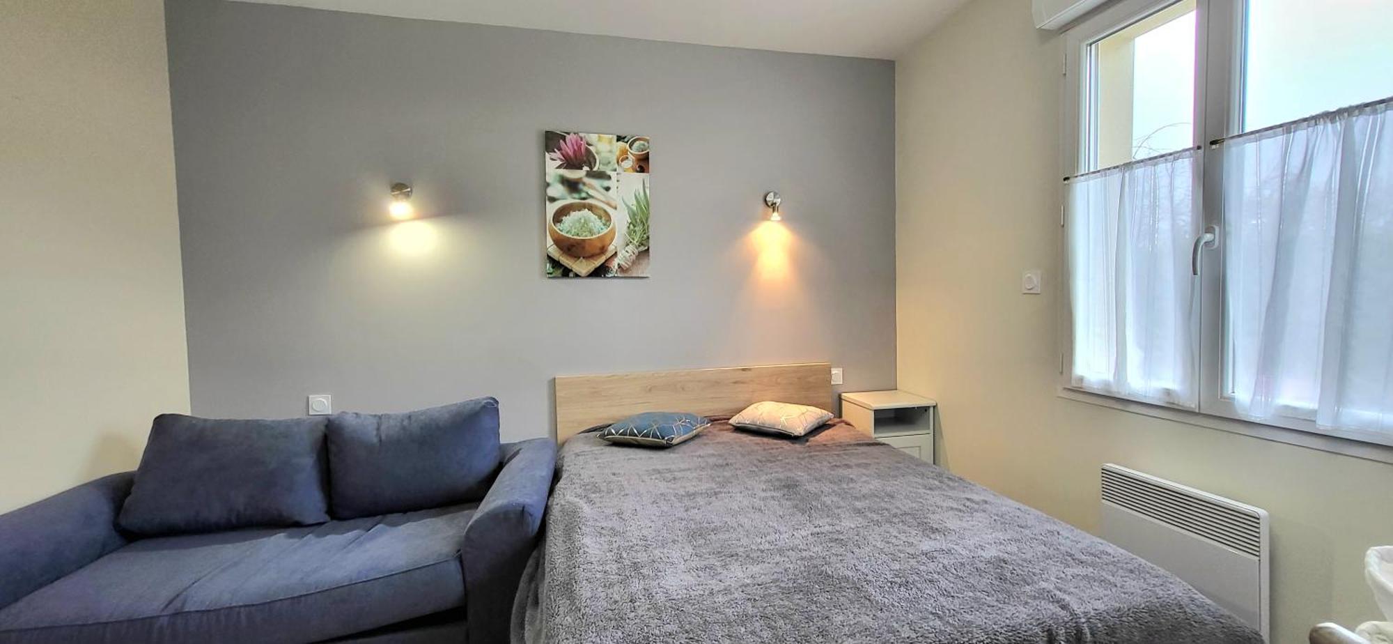 Residences Les Sansonnets "Appartements & Studios" Jonzac Extérieur photo