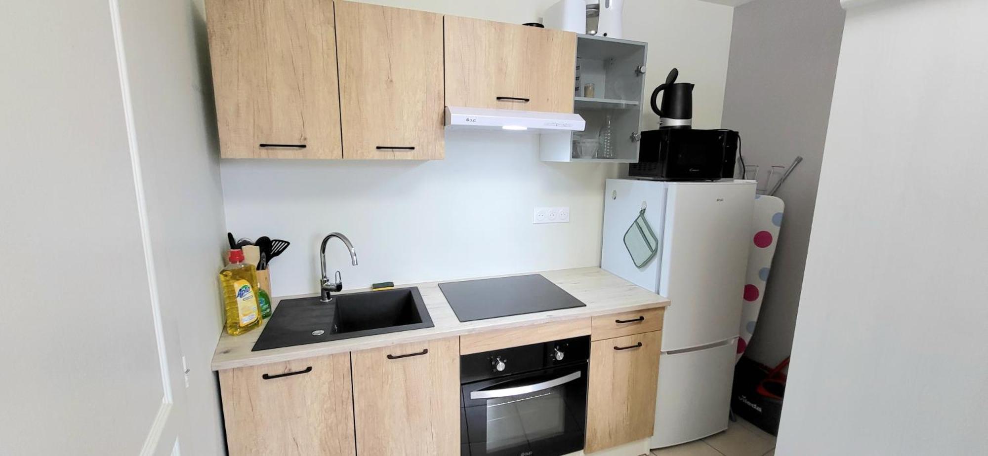 Residences Les Sansonnets "Appartements & Studios" Jonzac Extérieur photo