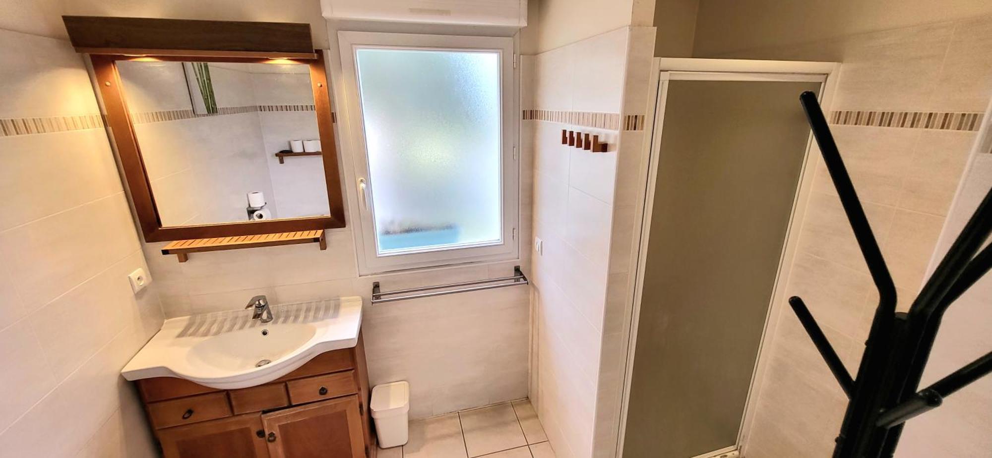 Residences Les Sansonnets "Appartements & Studios" Jonzac Extérieur photo
