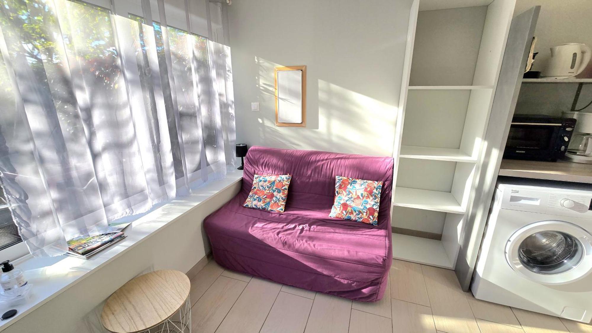 Residences Les Sansonnets "Appartements & Studios" Jonzac Extérieur photo